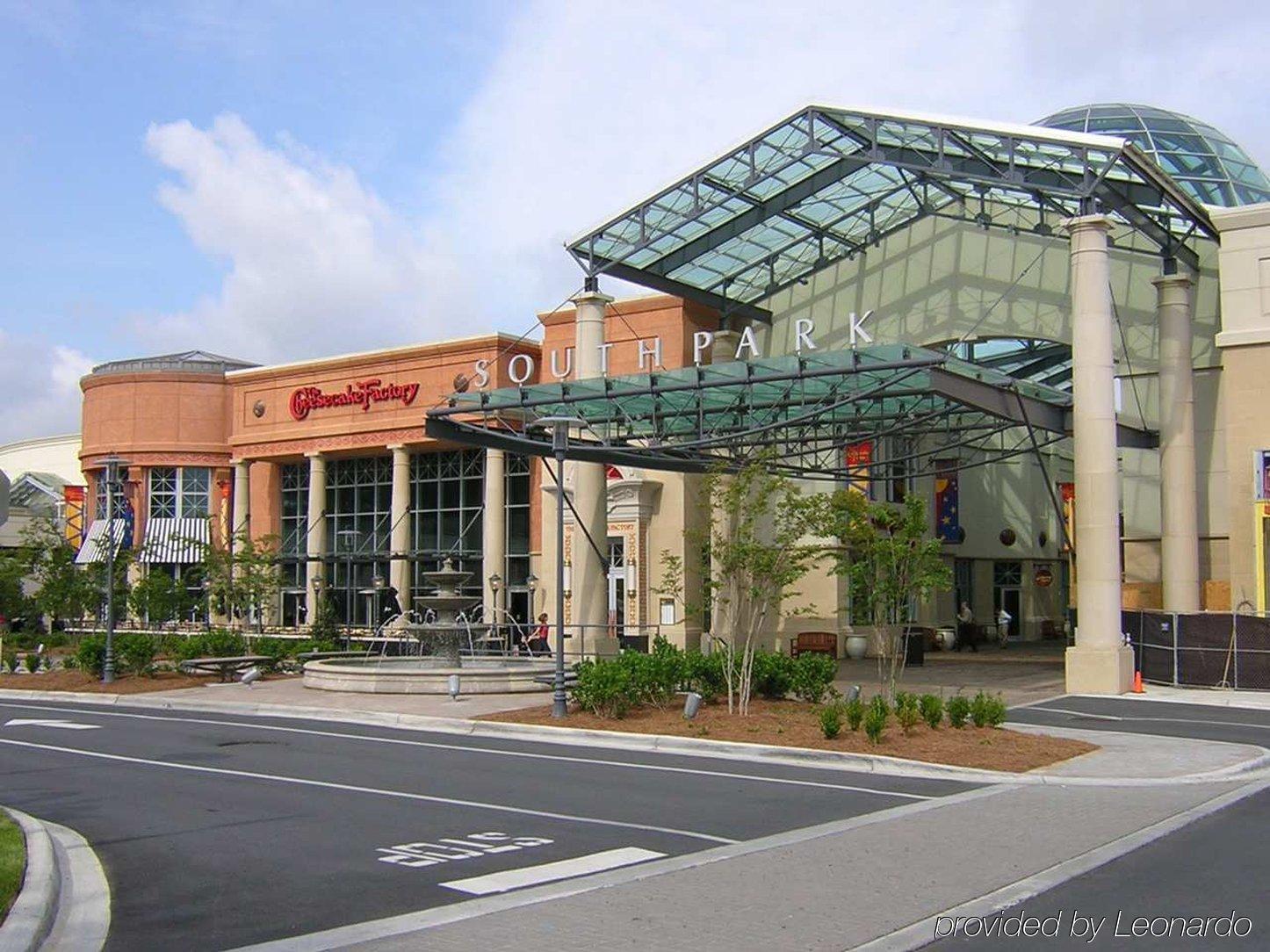 Doubletree By Hilton Charlotte Uptown Hotell Bekvämligheter bild